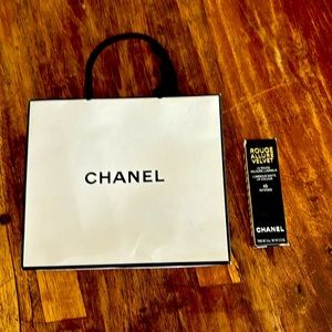 New Chanel Rouge Allure Velvet 45 Intense